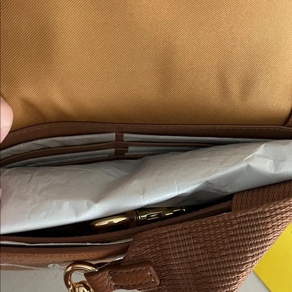 New Marc Jacobs Mini Bag in Tan - Picture 4 of 7
